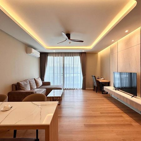 The Regent Phuket Bangtao Beach Pantai Bang Tao Bagian luar foto