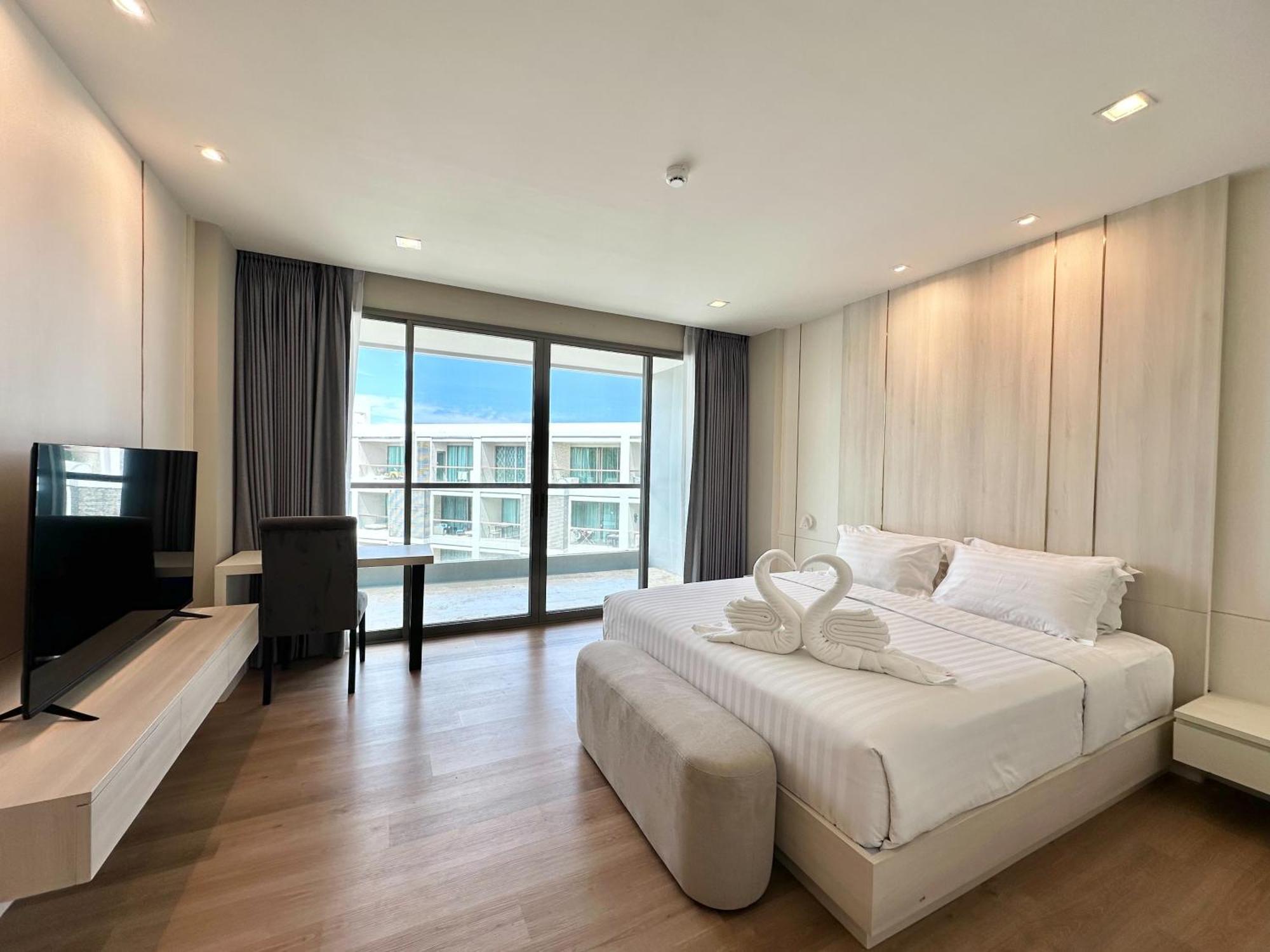 The Regent Phuket Bangtao Beach Pantai Bang Tao Bagian luar foto